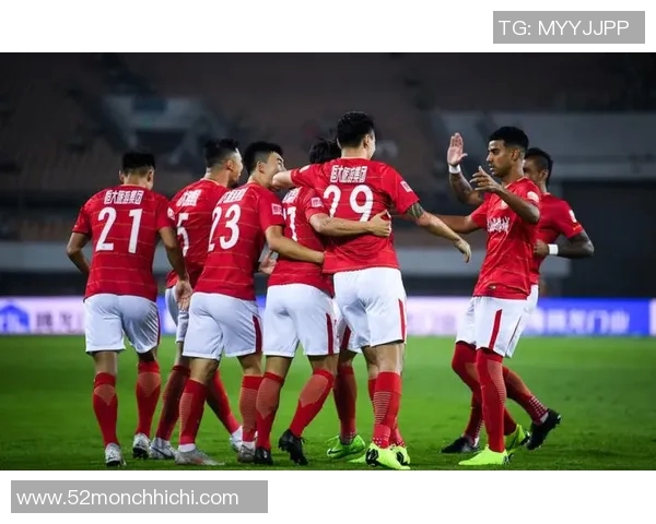 深入分析上海羽毛球队的盯防战术及其在比赛中的应用与效果 深入分析上海羽毛球队的盯防战术及其在比赛中的应用与效果